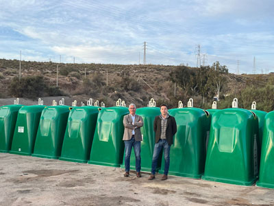 Noticia de Almería 24h: El Consorcio del Sector II inicia su renovación integral con 600 nuevos contenedores de vidrio