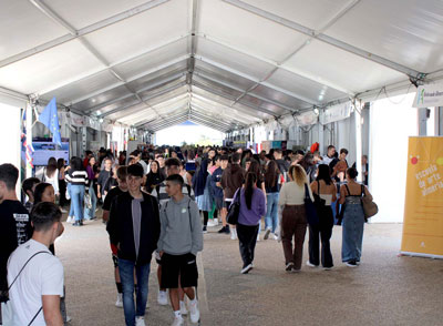Noticia de Almería 24h: La UAL abre a 6.000 estudiantes preuniversitarios las puertas de su futuro con la III Feria Aula