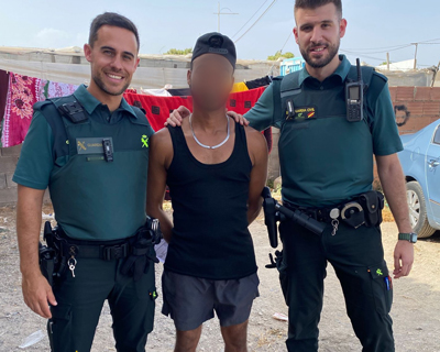 Noticia de Almería 24h: La Guardia Civil de Almería interviene en dos auxilios para proteger a dos personas en Vícar y El Ejido