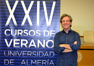 Noticia de Almera 24h: El segundo da del Curso de Verano de la Universidad ‘Taller de direccin de orquesta, ha contado con el director Marc Moncus 