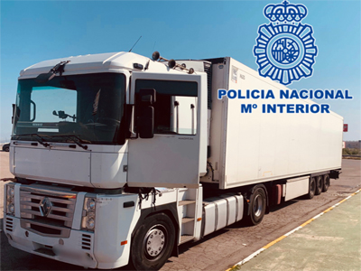 Noticia de Almería 24h: Interceptan un camión con más de 200 kilos de marihuana escondidos entre hortalizas podridas