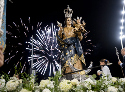 La ciudad de Adra honra a su patrona la Virgen del Mar en la tercera jornada de la Feria y Fiestas 2023