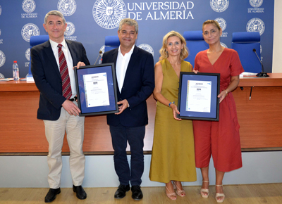 Noticia de Almería 24h: La Universidad obtiene la certificación de Igualdad de Género y Retributiva de AENOR
