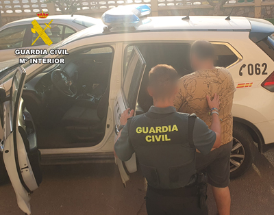 Noticia de Almería 24h: Tres detenidos al desmantelar un punto activo de venta de drogas en Adra