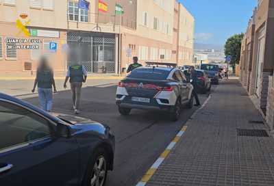 Tres detenidos por intentar casar a una nia de 15 aos con su primo de 26