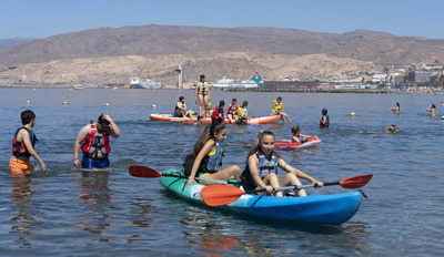 Noticia de Almera 24h: Ms de 3.000 personas participan en la veintena de actividades gratuitas de la ‘I Semana Azul Almera’ 