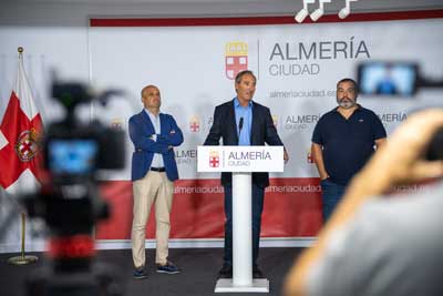 Noticia de Almera 24h: Ms de 750 personas inscritas ya en la VIII Carrera Nocturna contra el Cncer ‘Ciudad de Almera’