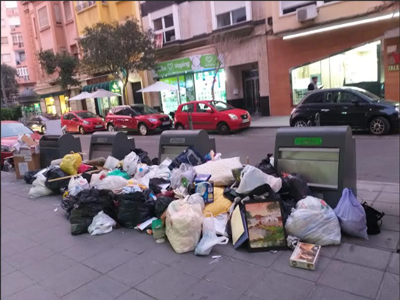 Noticia de Almera 24h: El Ayuntamiento recibe ms de 3.500 incidencias por la suciedad de la ciudad, a pesar de los 27 millones de presupuesto en limpieza