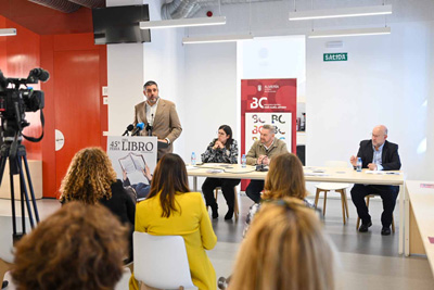 Noticia de Almera 24h: La Feria del Libro de Almera de 2025 prev batir registros de asistencia