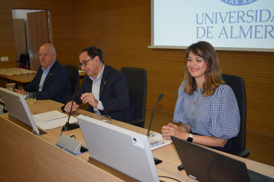 Noticia de Almera 24h: La Universidad presenta un libro que destaca evidencias cientficas de la dieta mediterrnea