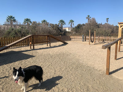 Noticia de Almera 24h: El Ayuntamiento de Almera mejora el parque canino del Bobar dentro del proyecto ‘Playas sin Lmites’