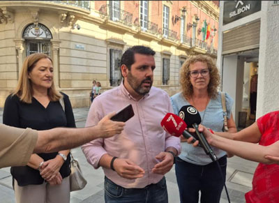 Noticia de Almera 24h: El PSOE denuncia que la Diputacin mantiene paralizadas el 99% de las obras de los Planes Provinciales 