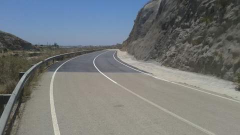 La Junta de Andaluca culmina la obra de reposicin de la carretera de acceso al pantano de Cuevas del Almanzora