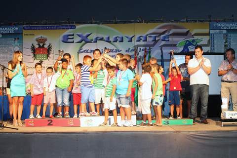 Cerca de 100.000 personas, han participado y disfrutado de las actividades deportivas, culturales y ldicas del programa EXPLAYAT 2.013