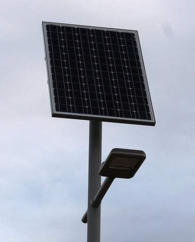 El Ayuntamiento apuesta por la energa solar para la iluminacin pblica de farolas en zonas y cortijos alejados del casco urbano