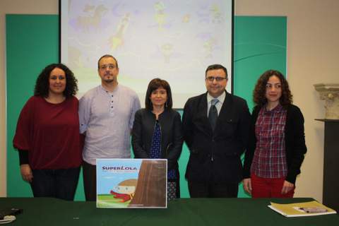 El Instituto Andaluz de la Mujer lanza el proyecto coeducativo 'Superlola', herona de la igualdad para la poblacin infantil