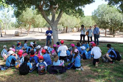 411 jvenes de la Escuela de Montaismo han realizado diversas actividades en los parques ambientales de El Boticario y El Albardinal