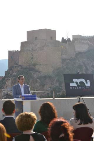 La Alcazaba y la Baha de Almera, el nuevo logotipo del Milenio del Reino de Almera 