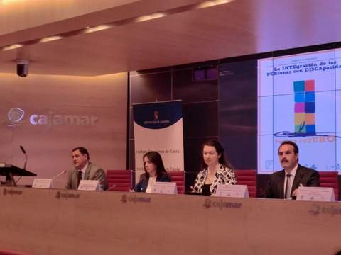 Cerca de 200 profesionales participan en las IV Jornadas sobre Protección y Tutela de Adultos de Almería