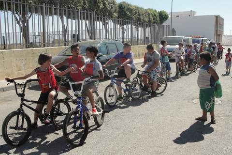 Matagorda celebra el Da de la Bicicleta con juegos, carreras de cintas, regalos y sorteos
