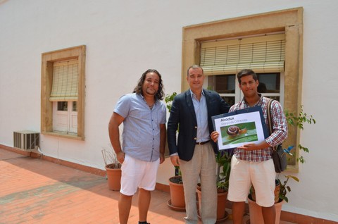 Diputación impulsa el proyecto de un joven emprendedor que abrirá la primera granja de caracoles de la provincia