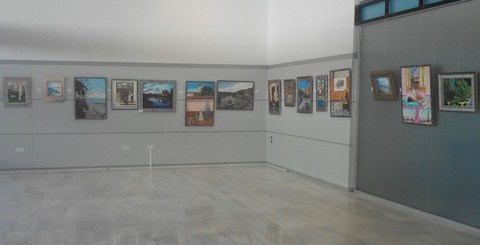 El Aeropuerto de Almería acoge una muestra de pintura de Isabel Toresano