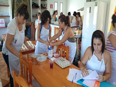 Experiencias Creativas Jvenes en Fiana con un taller de cocina y salud