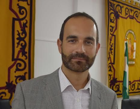 Dos precandidatos para liderar al PSOE de Carboneras en las prximas elecciones municipales