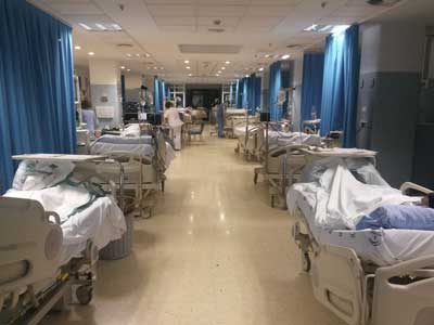  CSIF Almera denuncia el colapso de las Urgencias en el hospital Torrecrdenas de Almera