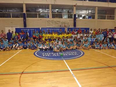 Diputacin organiza Encuentros Educativos de Balonmano a 5 en Adra, Balerma y Carboneras