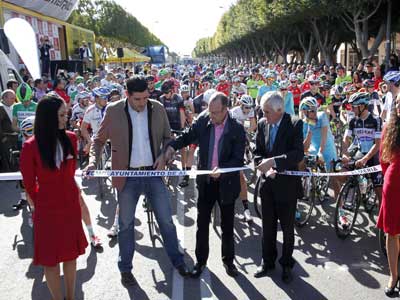 Cavendish domina al sprint en la 27 Clsica Ciclista de Almera
