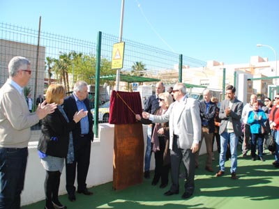 El ayuntamiento ha inaugurado el nuevo Parque Infantil Rogelio Hidalgo