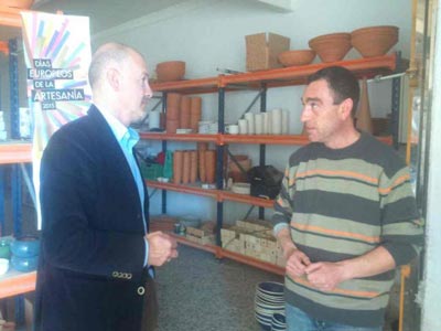 Joaqun Jimnez visita puntos de inters artesanal de Sorbas y Njar en los Das Europeos de la Artesana
