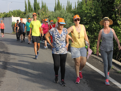Comienzan las actividades deportivas del verano con la primera marcha saludable