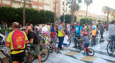 Ms de 300 personas disfrutan de una divertida jornada en bicicleta con la III Marcha Ciclista