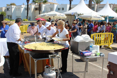 Roquetas de Mar celebra el Da Mundial del Turismo para cerrar un verano de altsima ocupacin
