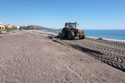 Costas acta en las playas de Vera daadas por los temporales de final de ao y principios de 2017