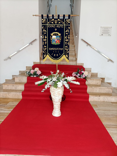 El Ayuntamiento de Garrucha crea el primer estandarte para su patrón San Joaquín