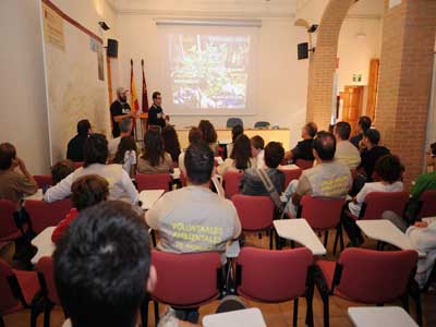 Voluntarios ambientales del Parque Natural Sierra Mara-Los Vlez intercambian experiencias con los de Sierra Espua, en Murcia