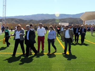 Diputacin y Ayuntamiento inauguran las obras del campo de ftbol de Tabernas