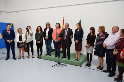 Gracia Fernndez inaugura el gimnasio y zona de juegos del CEIP Jos Saramago